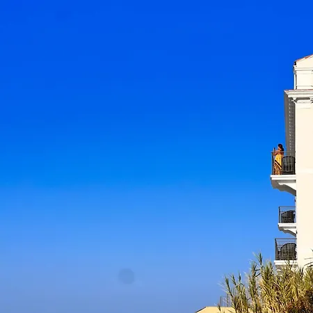 فندق Santateresa
