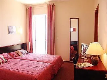 Santateresa فندق 3*