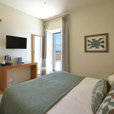 Santateresa 3* Bonifacio (Corsica)