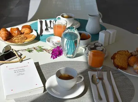 Hotel Santateresa 3*