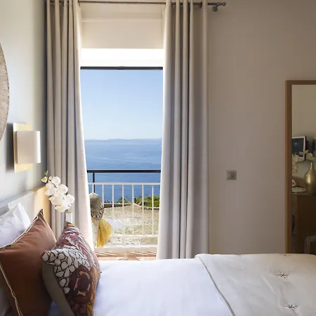 Santateresa 3* Bonifacio (Corsica)