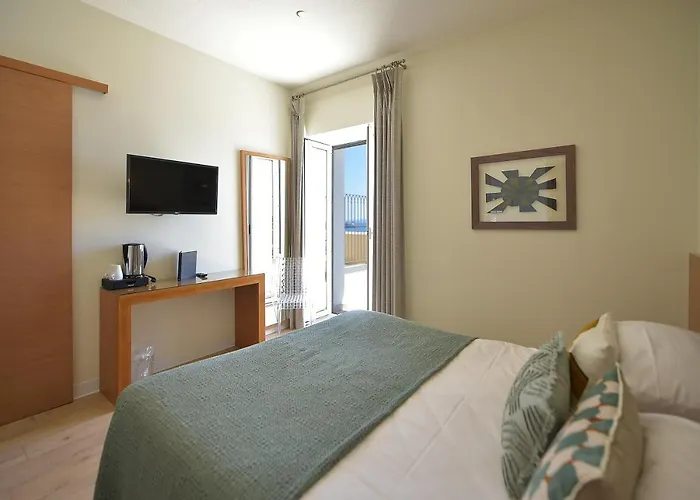 Santateresa 3* Bonifacio (Corsica)