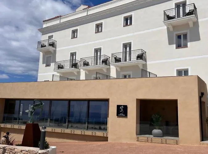 Santateresa Hotel 3*