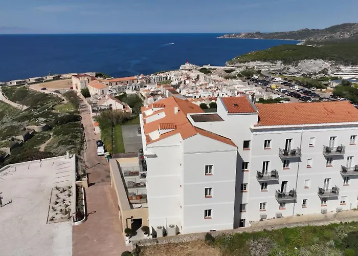 Santateresa 3* Bonifacio (Corsica)