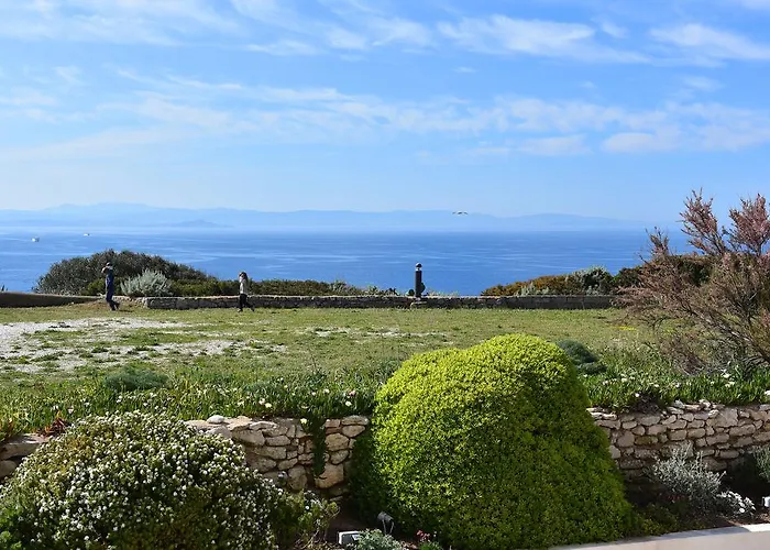 Hotel Santateresa 3*