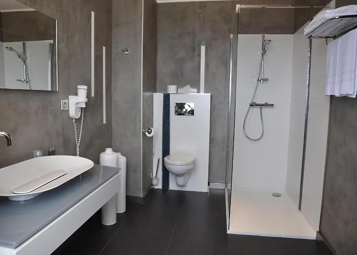 Santateresa 3* Bonifacio (Corsica)